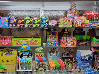 You Maka Me HOT Coffee Roasting Company & You Maka Me Sweet Candy & Pop