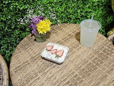 Yuki Town Cravings & More