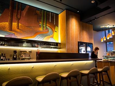 Zephyr Winebar + Café