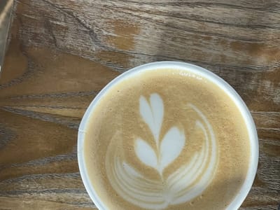 Zeus Coffee & Dessert Bar